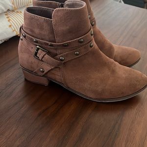 Just Fab booties